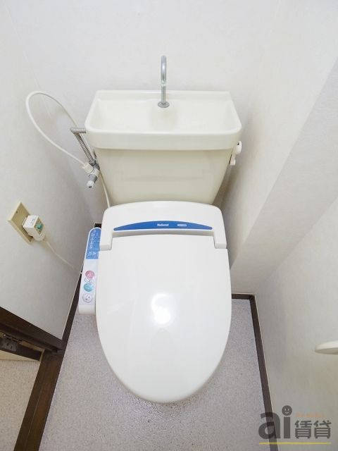 トイレ　※同仕様写真