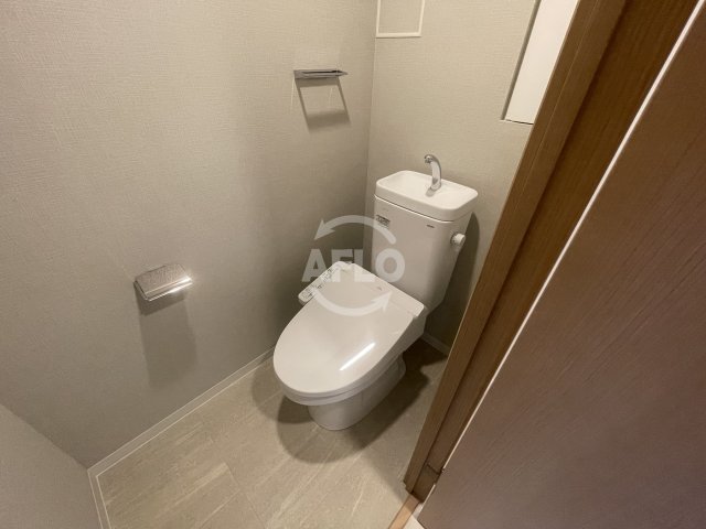 トイレ　GLUCKMAISON/S-EBIE XI(グリュックメゾン