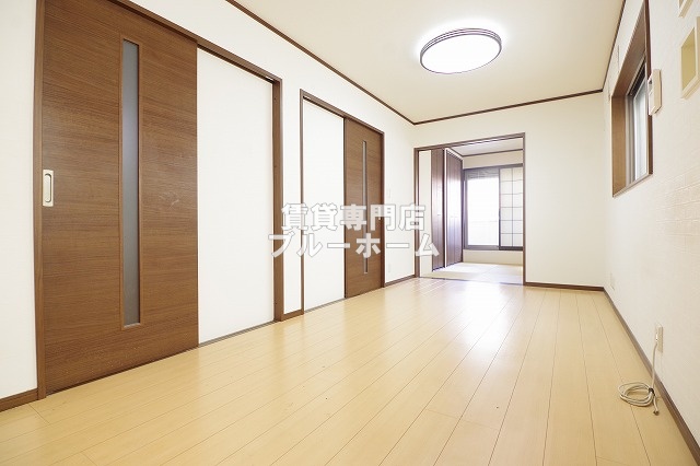 その他　別角度からのリビングです！
