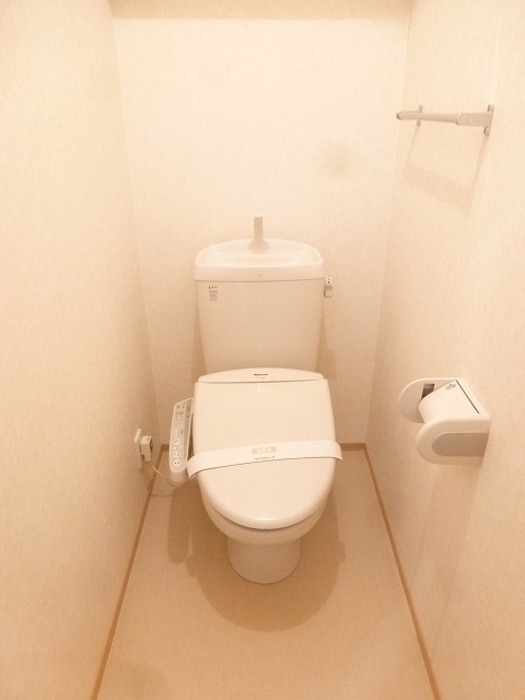 トイレ　図面と現状に相違がある場合には現状を優先