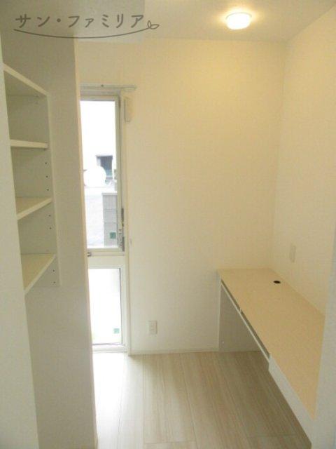 収納　同一物件別部屋写真