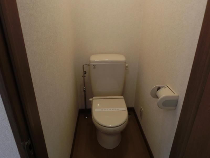 トイレ　同タイプの写真です。