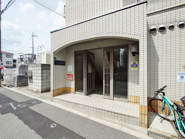 エントランス　エントランス
