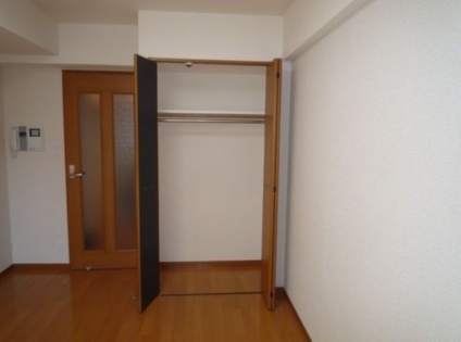 収納　クローゼット完備。