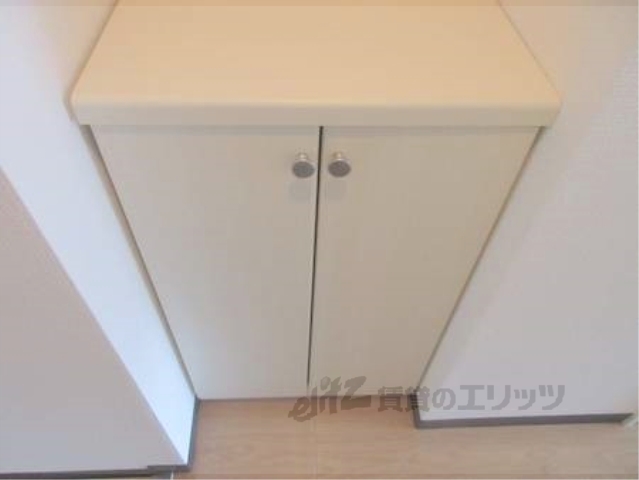 収納　下駄箱