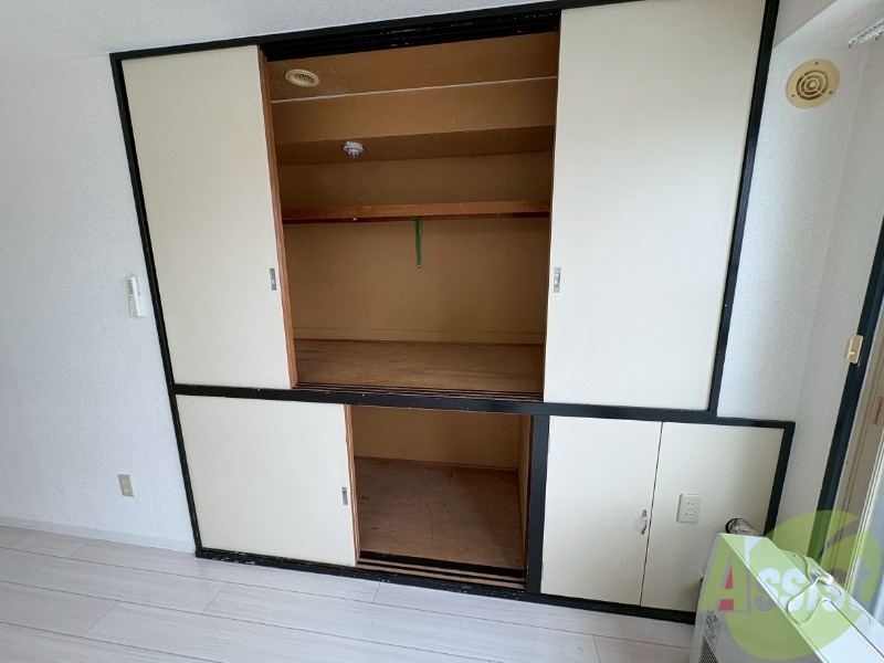 収納　収納もバッチリあるのでお部屋が片付きますよ！