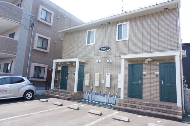 建物外観　２０２５年６月撮影