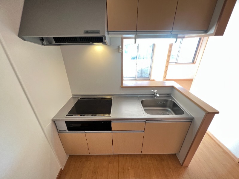 キッチン　同建物別部屋