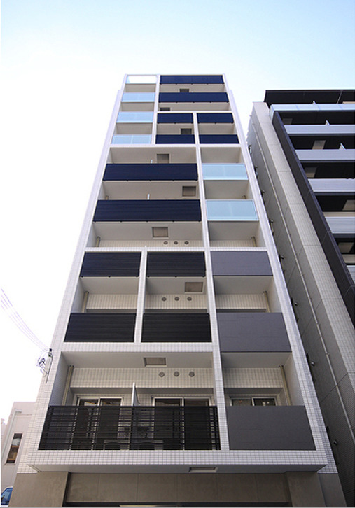 建物外観　モノリス