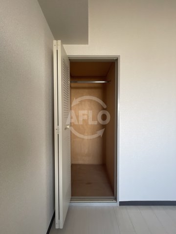 収納　レジェロ住之江　クローゼット