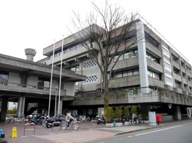 役所　世田谷区北沢総合支所（役所）まで1300m