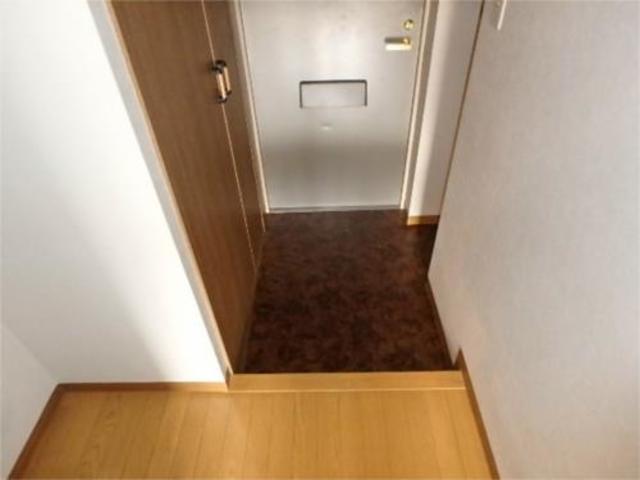 清水ビル フラワーコートの玄関写真