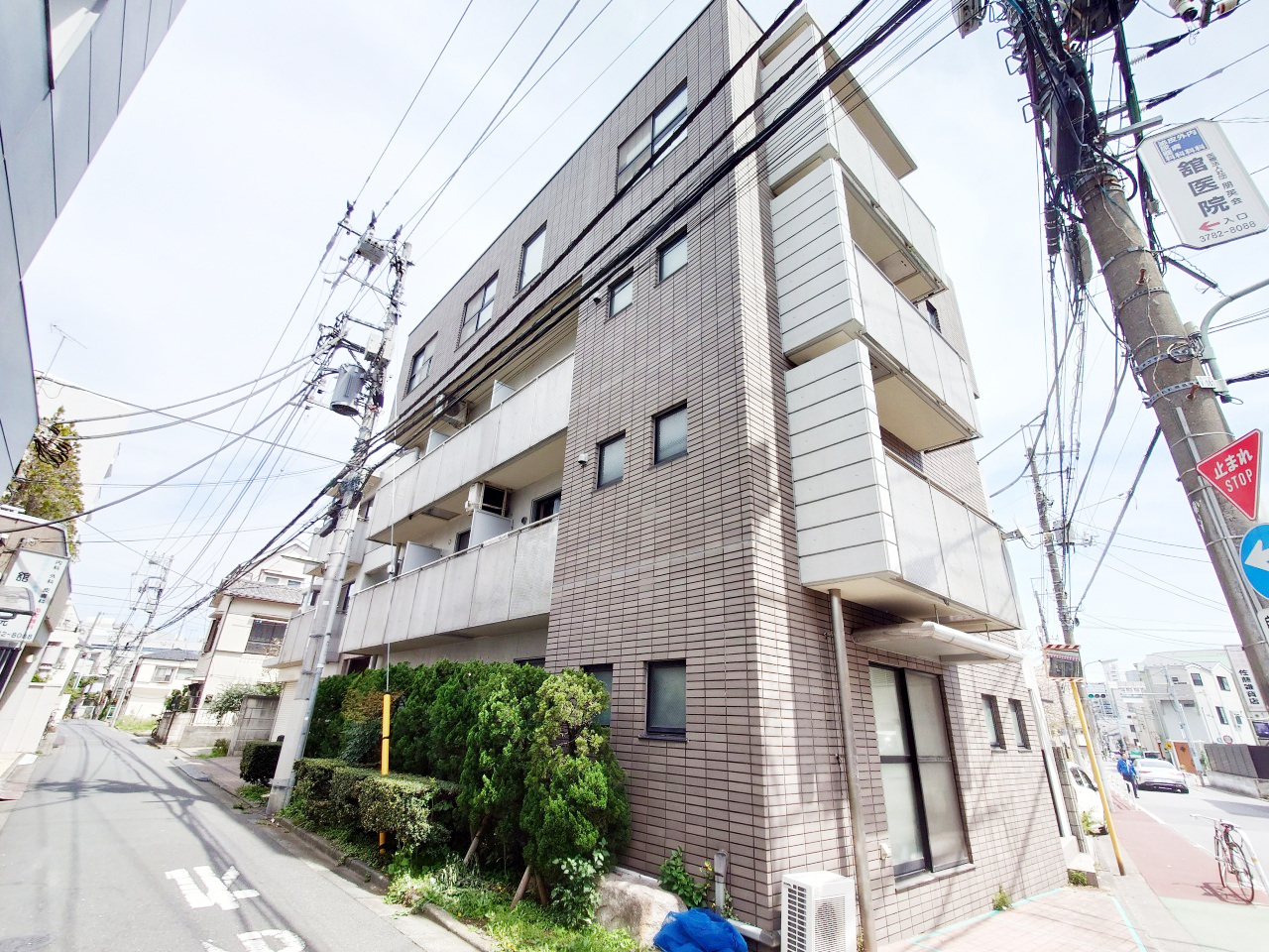 品川区小山のマンションの建物外観