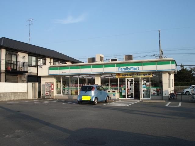 コンビニ　ファミリーマート磯山駅前店（コンビニ）まで313m