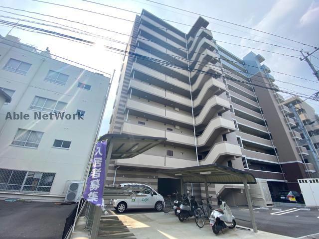 熊本市中央区上京塚町のマンションの建物外観