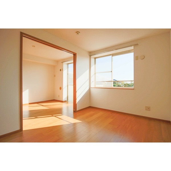 その他部屋・スペース　同じ建物の別なお部屋