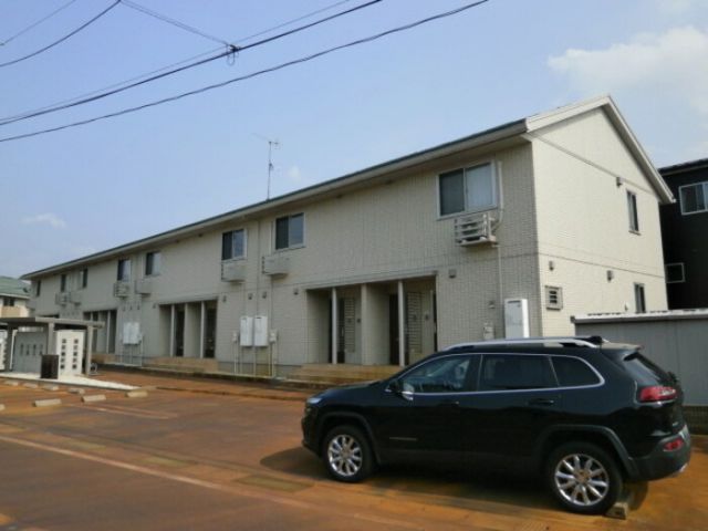 新潟県長岡市学校町３（アパート）の賃貸物件の外観