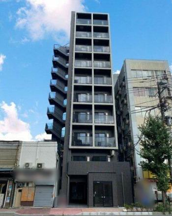 横浜市中区日ノ出町のマンションの建物外観