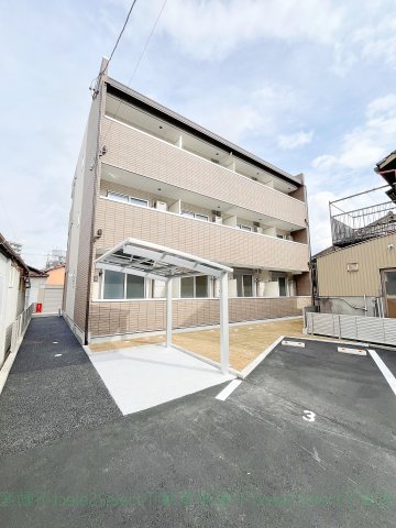 名古屋市南区駈上のマンションの建物外観