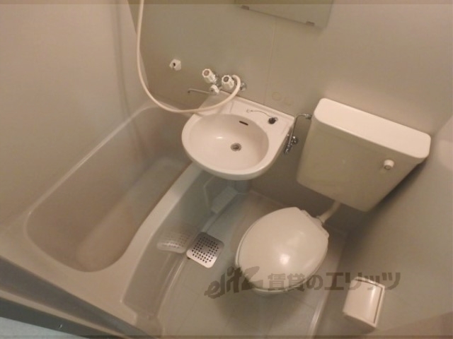 バス・シャワールーム　ユニットバス