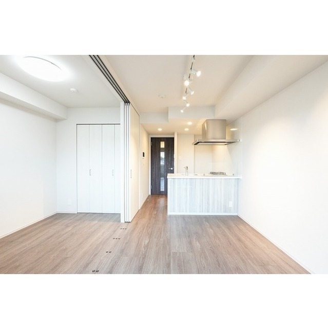 居室・リビング　※別部屋参考写真