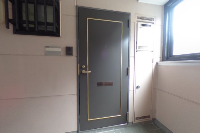 玄関　2022年6月撮影※現況を優先します