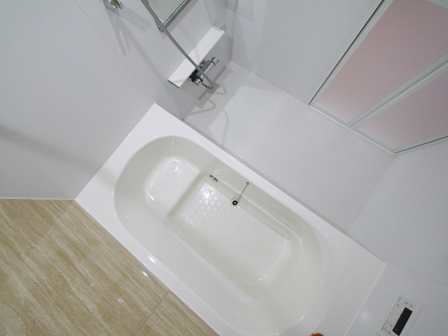 バス・シャワールーム　お風呂で日々の疲れを落としましょう