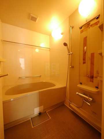 バス・シャワールーム　ガーネットコート四谷