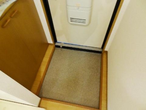 玄関　靴箱あり