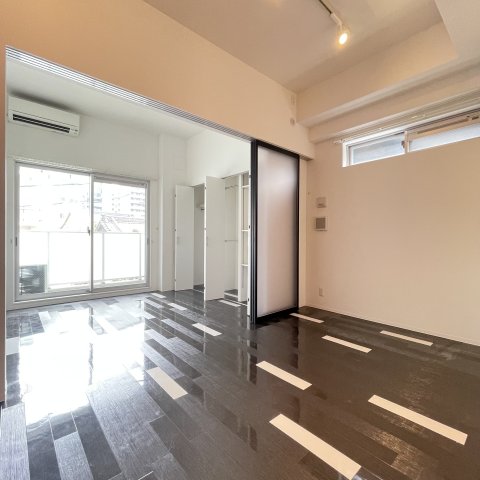 居室・リビング　同仕様タイプです