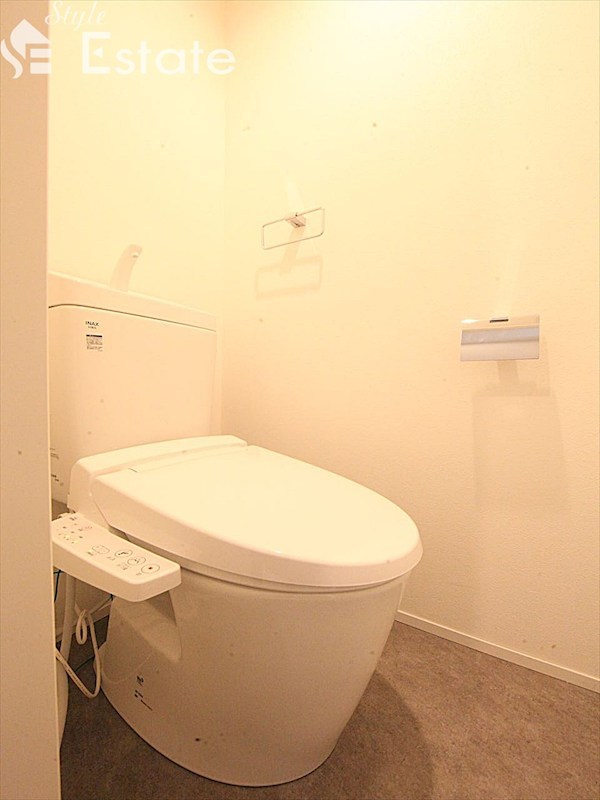 トイレ　トイレ