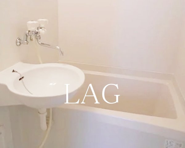 バス・シャワールーム　お風呂になります。