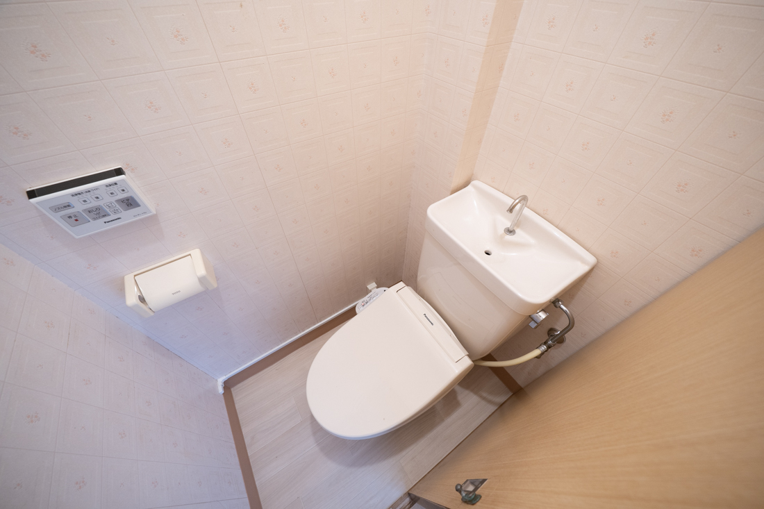 トイレ　トイレ（ウォシュレット）