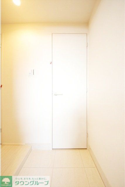 玄関　お部屋探しは株式会社　タウンハウジング　までお気軽にお問合…