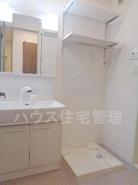 洗面設備　洗髪洗面化粧台