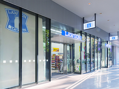 コンビニ　ローソン飯田橋サクラテラス店（コンビニ）まで170m