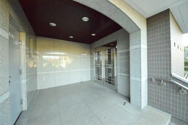 エントランス　★宅配ロッカー設置予定です★