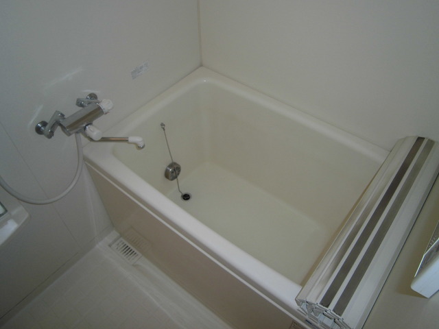 バス・シャワールーム　※同物件別号室