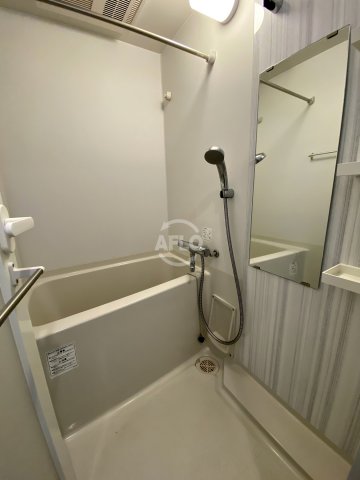 バス・シャワールーム　ララプレイス大手通LD　浴室