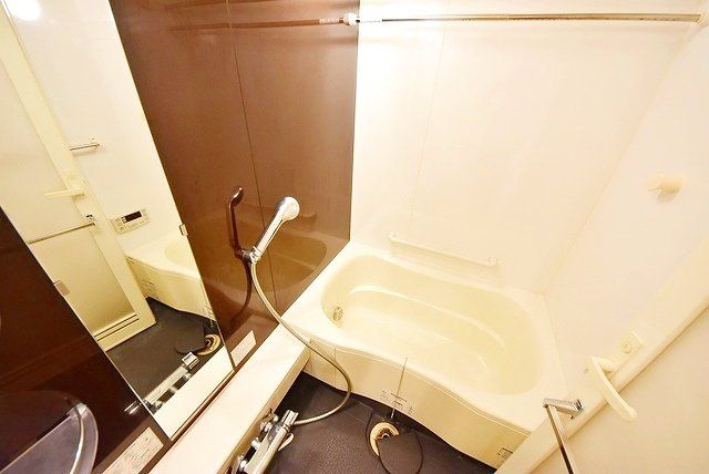 バス・シャワールーム　お部屋探しは株式会社　タウンハウジング　までお気軽にお問合…