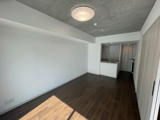 居室・リビング　※室内写真は同タイプの別部屋のものです。