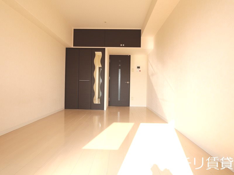 居室・リビング　画像は別号室イメージの為、現況を優先いたします。