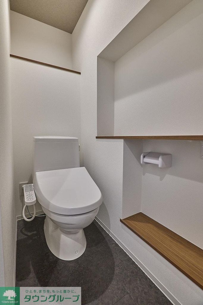 トイレ　同タイプの写真になります。