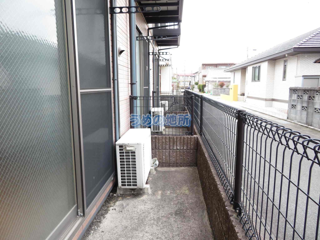 バルコニー　ベランダ