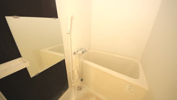 バス・シャワールーム　※別号室写真使用