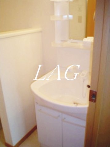 洗面設備　洗面台です。