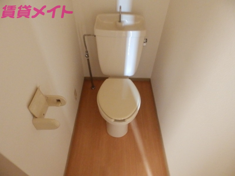 トイレ　同物件別室画像