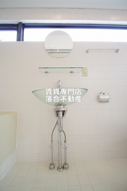 洗面設備　オシャレな洗面台