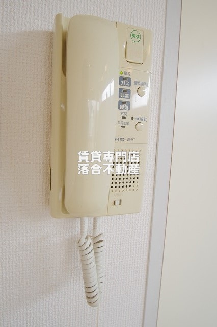 セキュリティ　インターホンあり