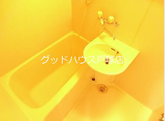 バス・シャワールーム　別室参考写真